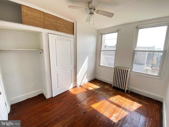 Building Photo - 534 E Indiana Ave Rental