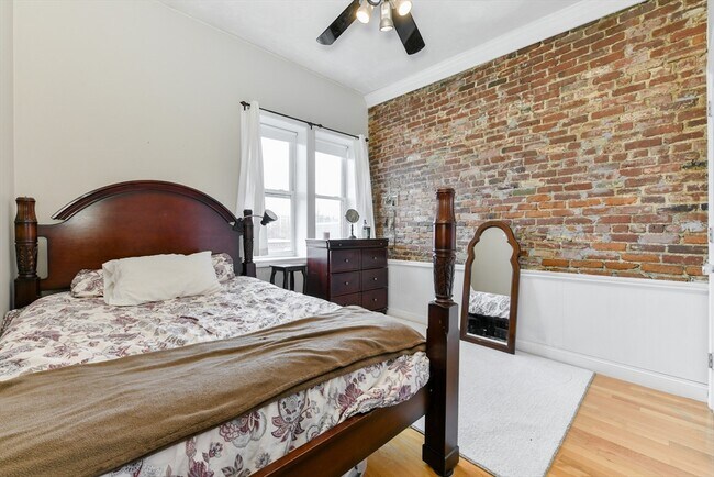 Photo - 158 Cottage St Unidad #4R
