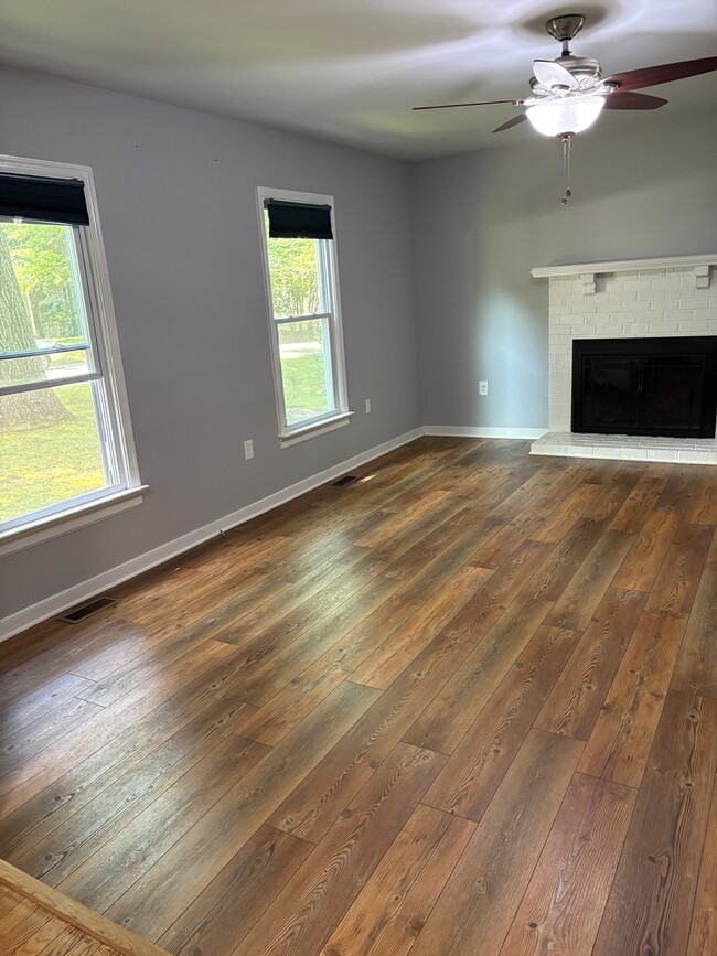 Photo - 5605 Chatmoss Rd