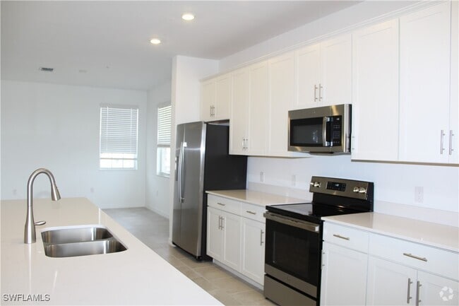 Building Photo - 5686 Melbourne Ct Unit 7321 Rental