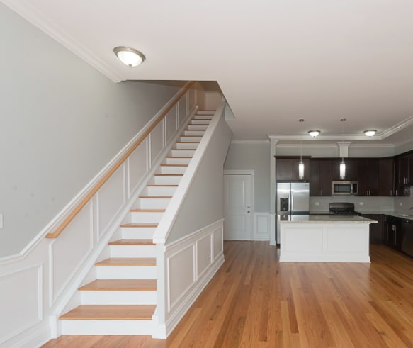 Building Photo - 1322 W Grand Ave Unit 2