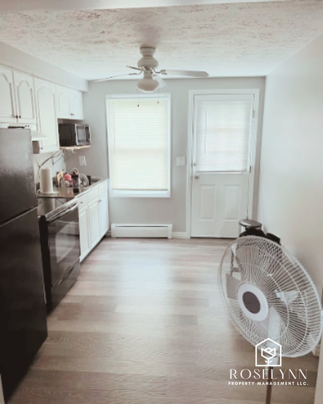 Photo - 30 Clayton St