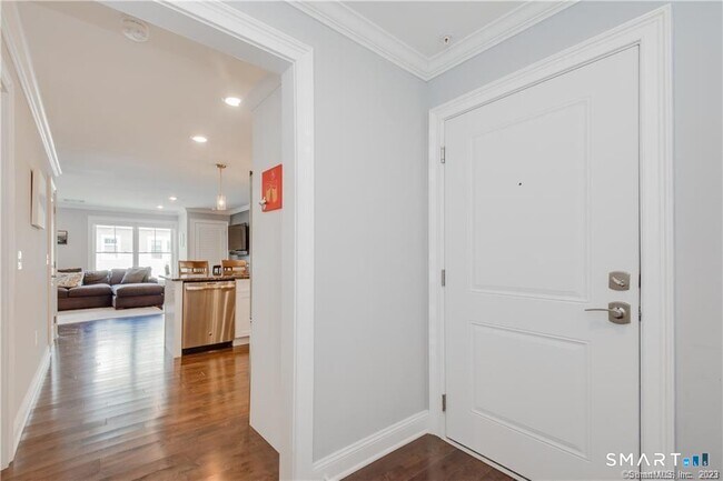 Photo - 2 Bishop Rd Unit 201