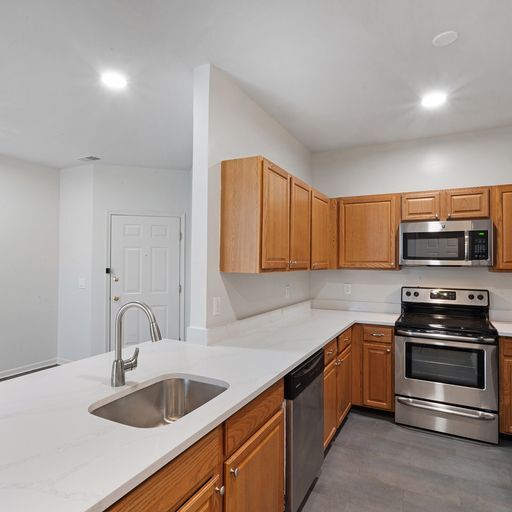 Photo - LAFAYETTE COURT L.L.C.