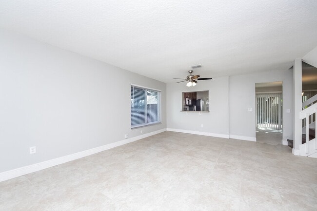 Photo - 9522 Chandon Dr