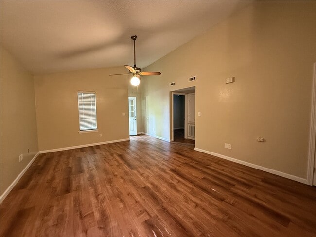 Building Photo - 3701 Overland Cir