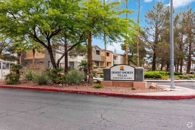 Building Photo - Updated 3 Bedroom Condo in Desert Shores V... Unit 2081