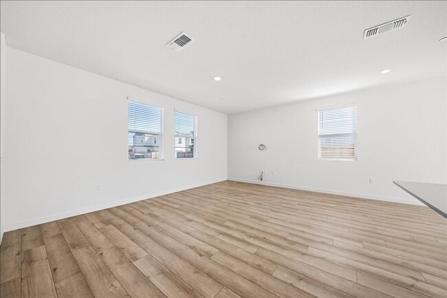 Photo - 2416 Interstellar Ln