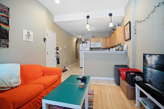 Photo - 1610 N Willington Unit A