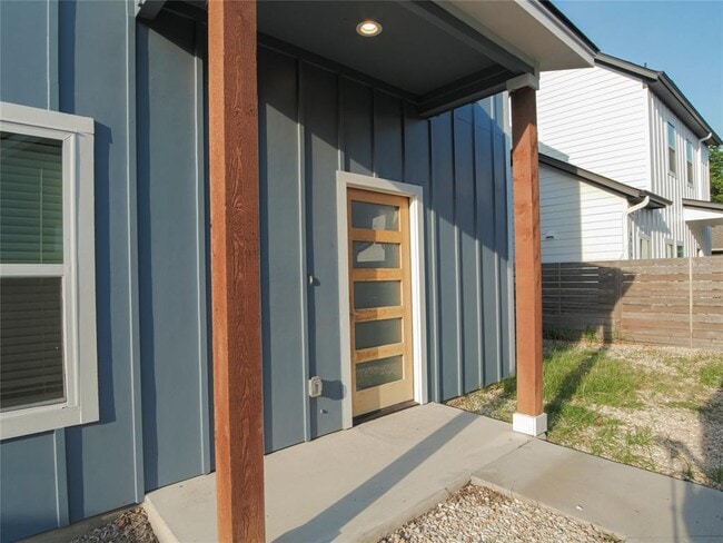 Photo - 6014 Fairway St Unit 2