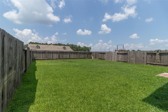 Building Photo - 9331 Norwood Trails Dr