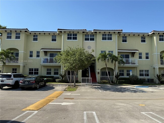 Building Photo - 290 NW 109th Ave Unit 202 Rental