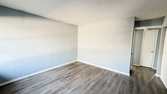 Photo - 111 S Drew Ave