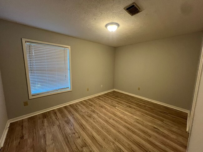 Photo - 516 Lorenz Blvd Unit C