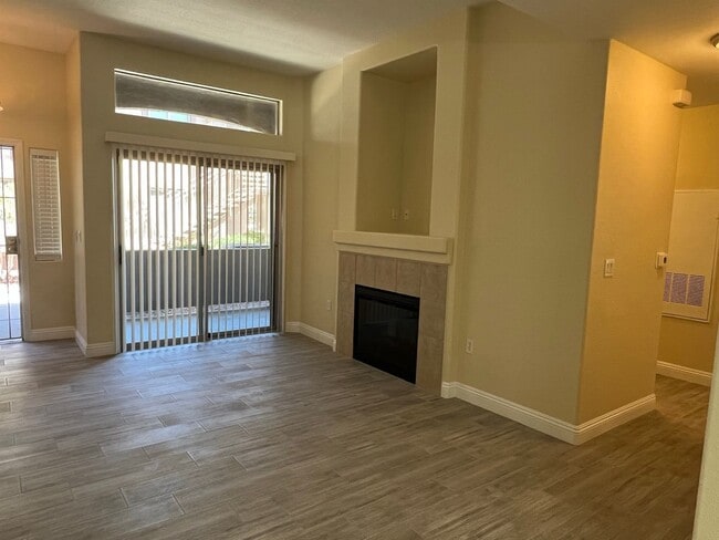 Photo - Gorgeous 3 Bedroom, 2 Bath in Silverado Ranch