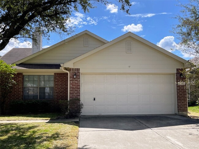 Photo - 15303 Kellerwood Dr