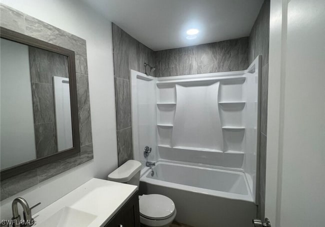 Photo - Carmen Ave - Fourplex
