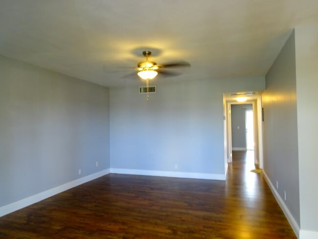 Photo - 2200 Springdale Blvd Unit 316