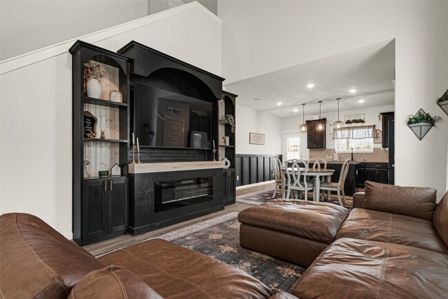 Photo - 30260 Kingston Heath Dr