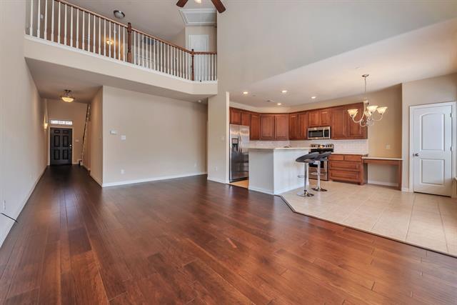 Photo - 4408 Samarth St