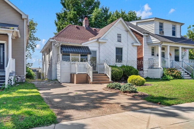 Photo - 2617 Sutton Blvd