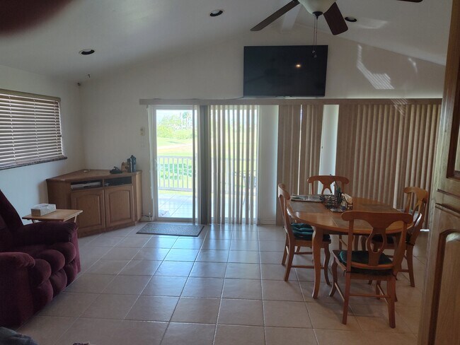 Photo - 33840 S Garcia St