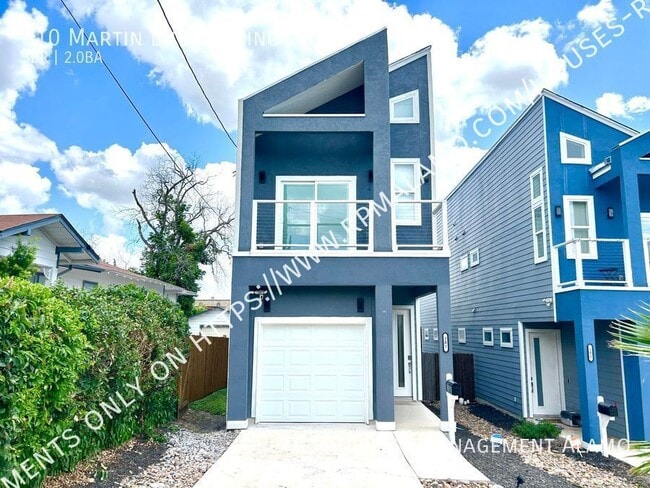 Building Photo - 810 Martin Luther King Dr Rental