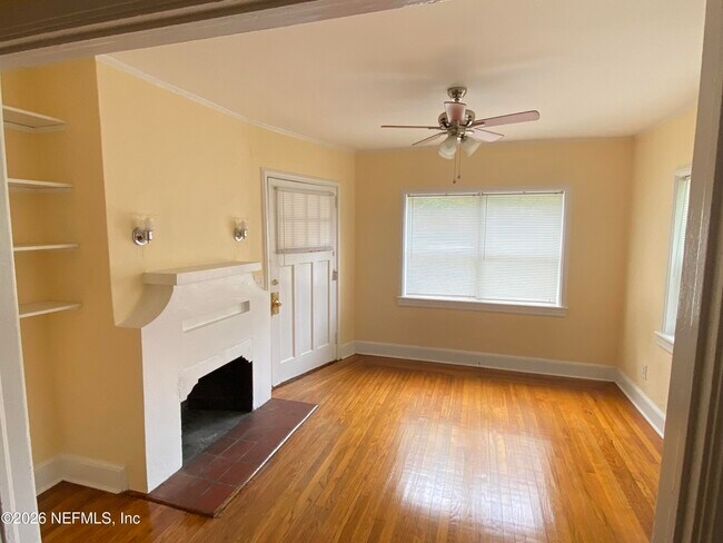 Photo - 2231 Ernest St