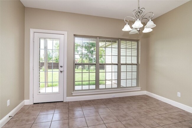 Photo - 1201 SW Willowbend Ave