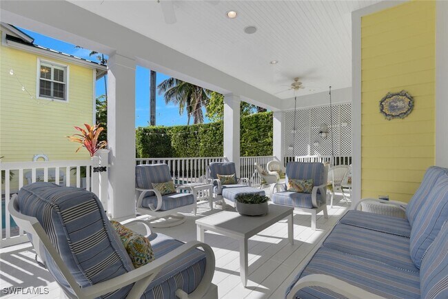 Photo - 362 2nd Ave N