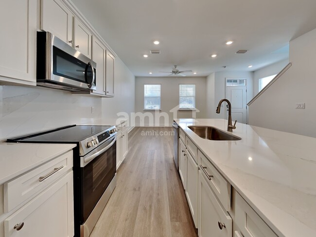 Photo - 108 Slice Dr