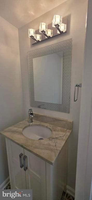 Photo - 165 Leeds Ct W