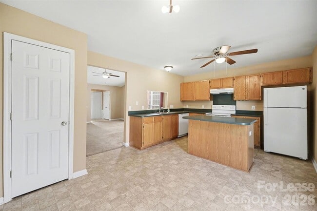 Photo - 7523 Double Springs Ct