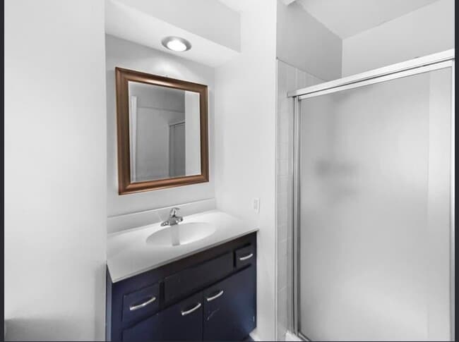 Photo - 119 W 104th Ter