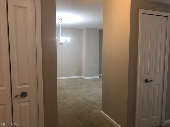 Photo - 1925 E 86th St