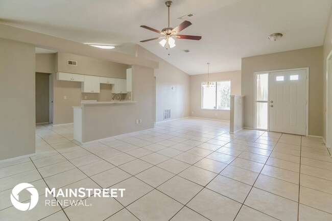 Building Photo - 340 Ashbourne Dr Rental