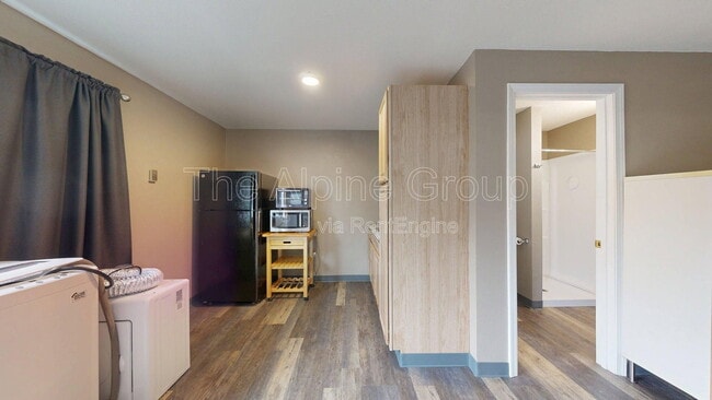 Photo - 12805 SW Washington St Unit B