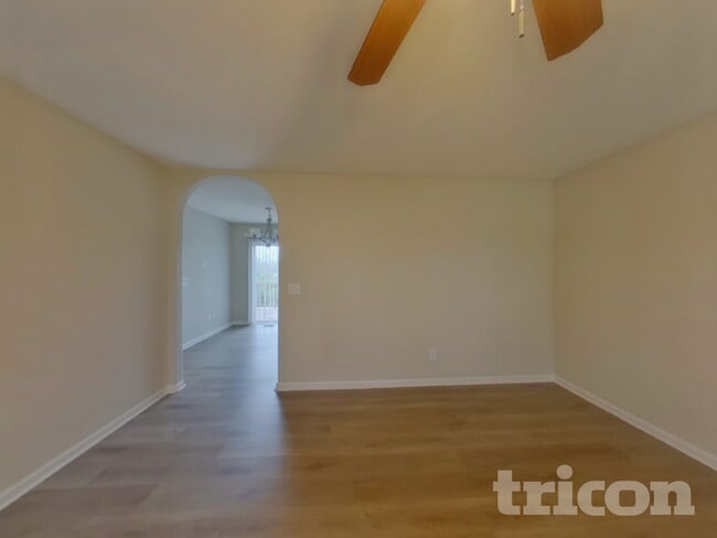 Photo - 1940 Littleton Ct