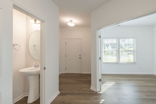 Photo - 4BD/2.5 House in the Stonebridge Fairways Community - AVAILABLE JULY 2026