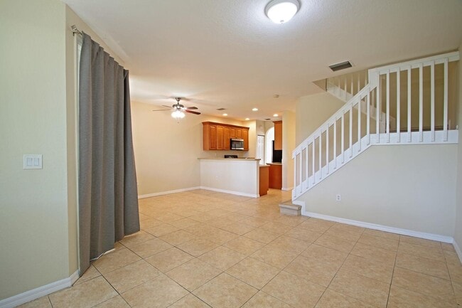 Photo - 1904 SW 60th Ave