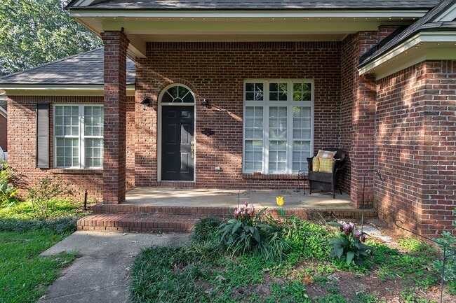 Photo - 55 Hickory Ln