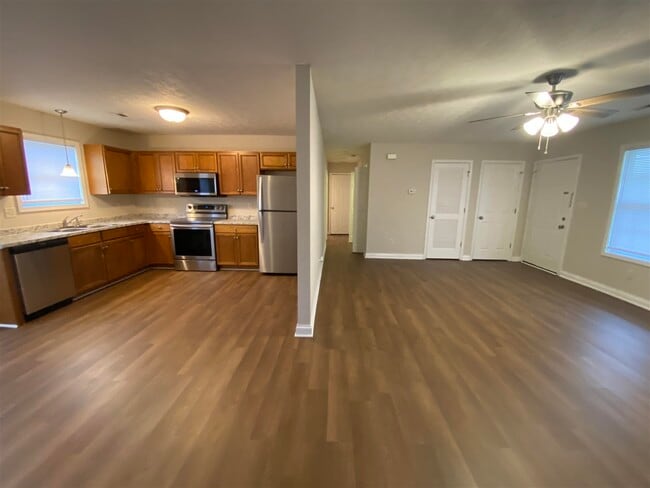 Photo - 4642 Woodstone Dr