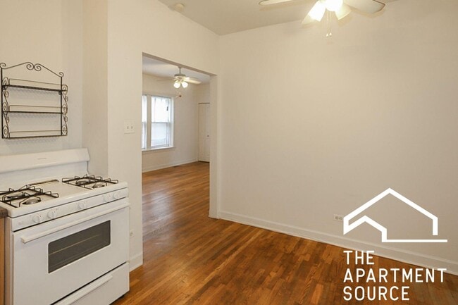 Photo - 3529 N Broadway Unit 1W