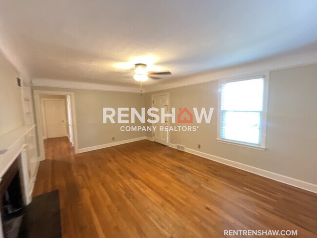 Photo - 244 Patterson St