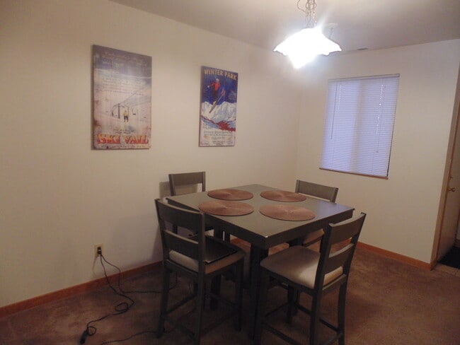 Photo - All Inclusive Fully Furnished 2 bed 2 bath in Heart of Downtown Boulder 90 day lease or longer
