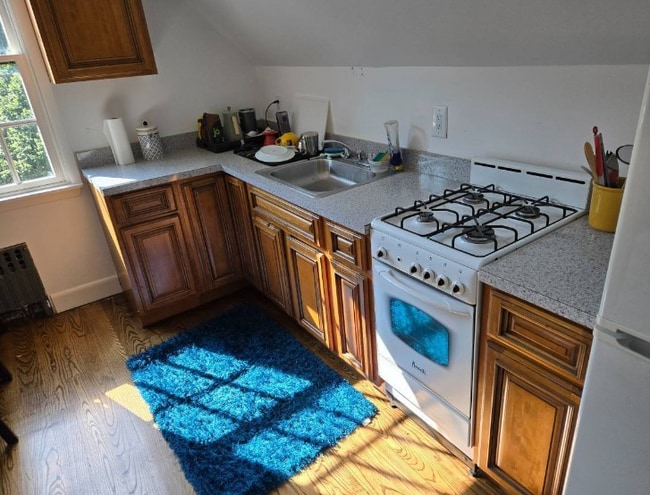 Photo - 331 Hancock St