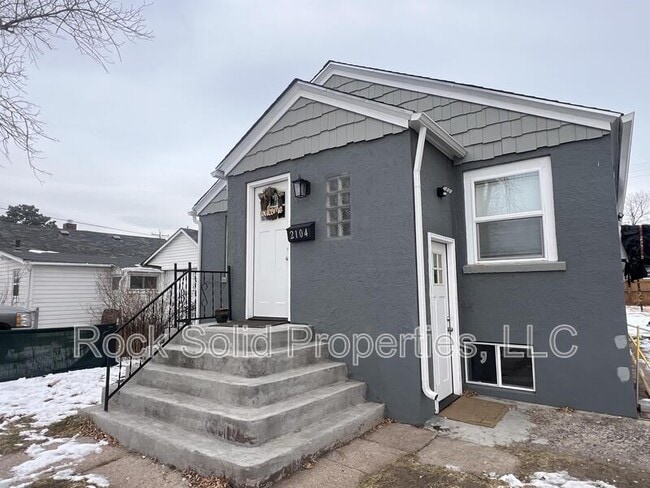 Photo - 2104 E 12th St