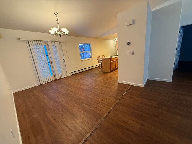 Photo - Home in North Pole / 2 Car Garage / Pet friendly