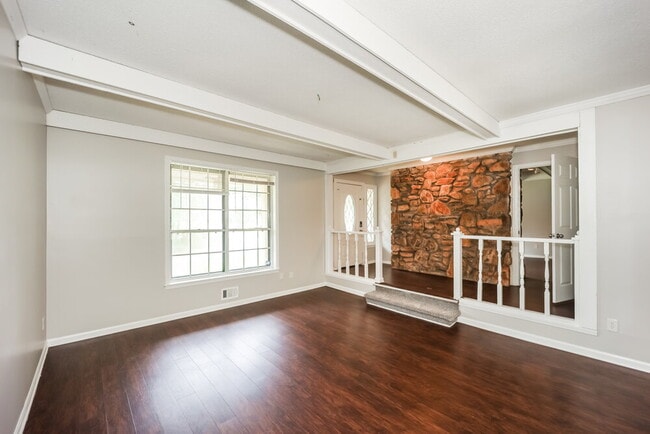 Photo - 4280 Valley Lake Terrace SW