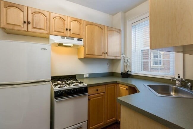 Photo - 86 Buckingham St Unit 3